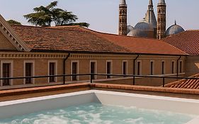 enJoy Home - Attico con idromassaggio e garage - zona Sant'Antonio